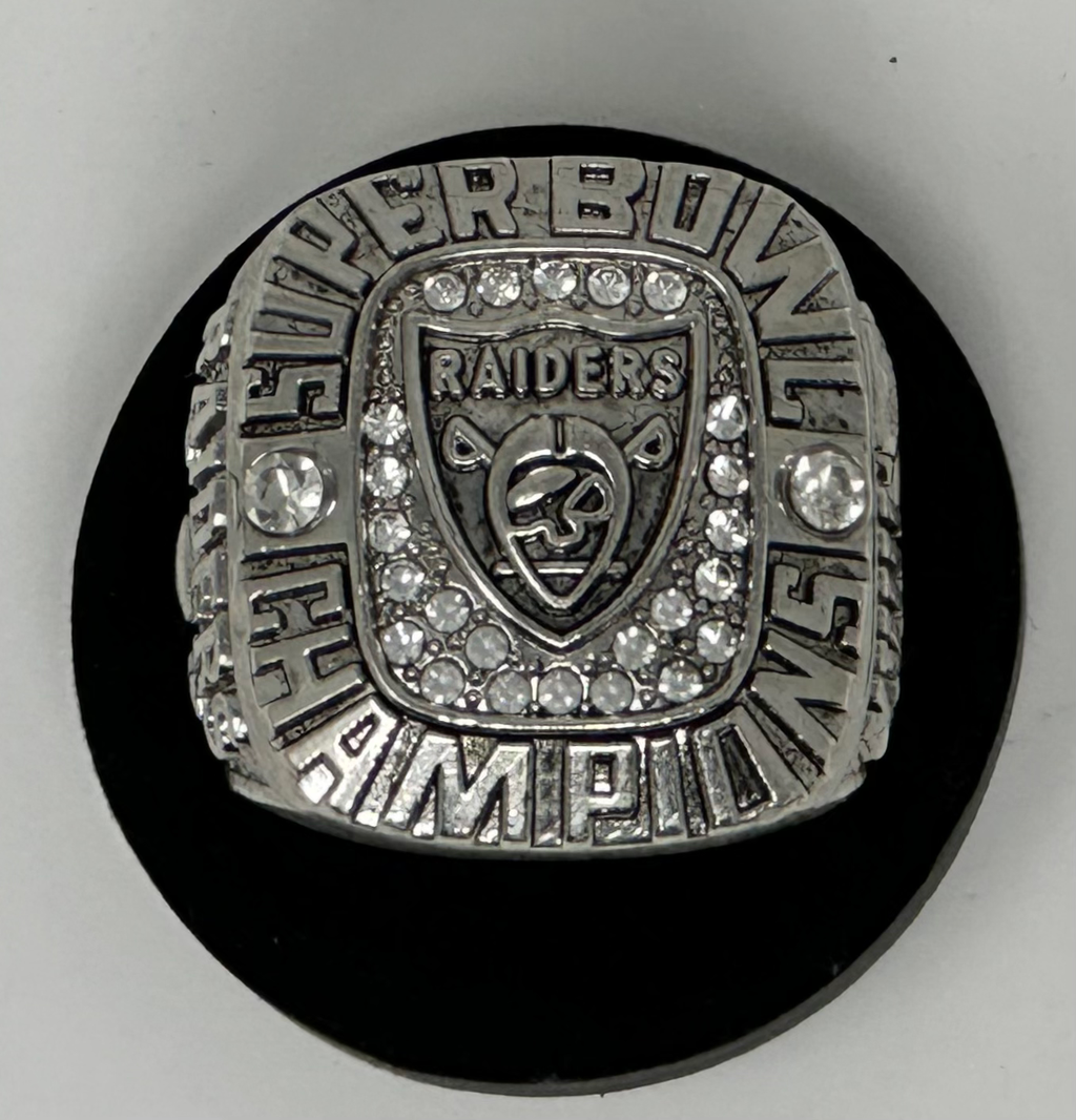 Raiders Replica Super Bowl Championship Ring image 0