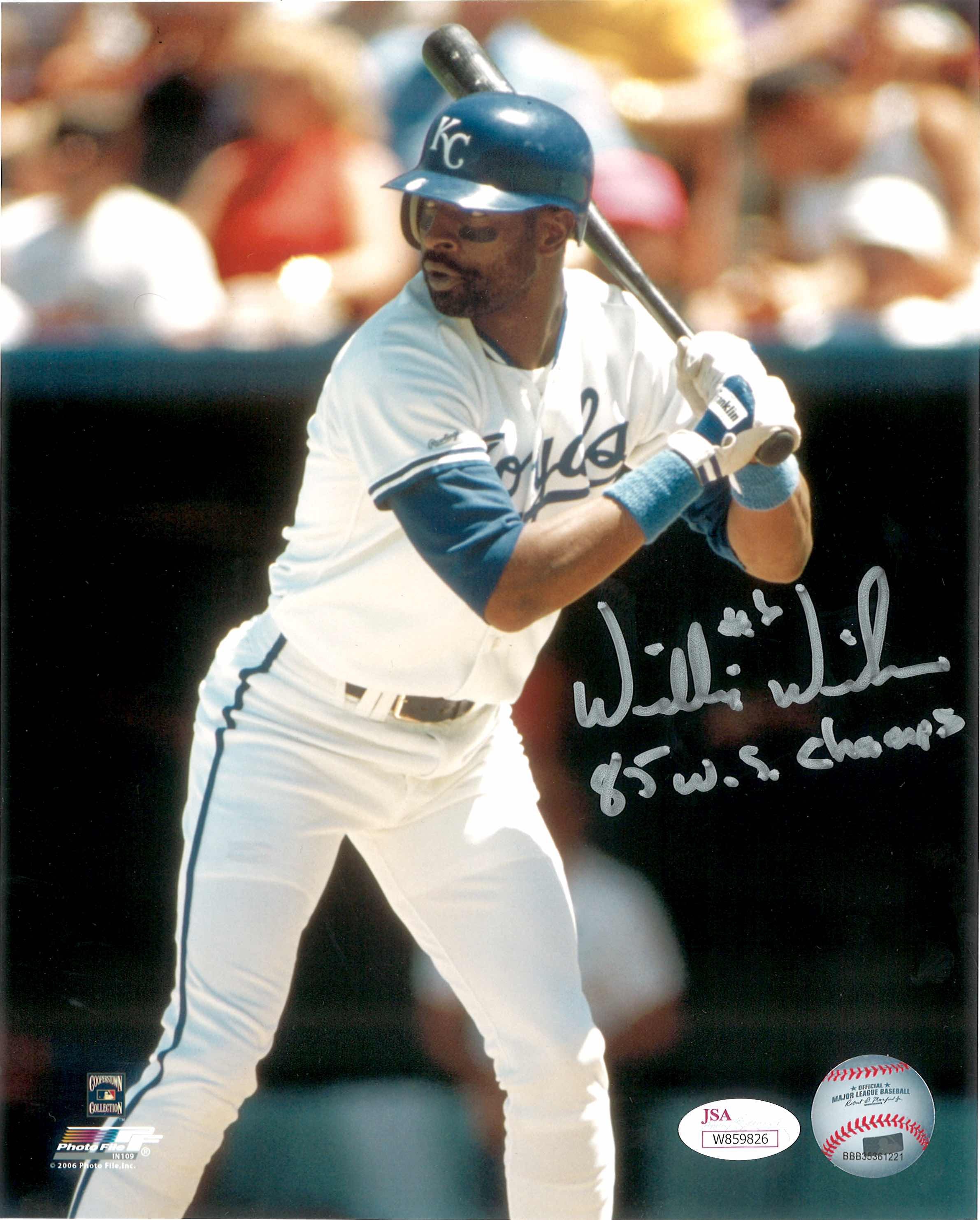 Willie Wilson Autographed 8x10 Photo image 0