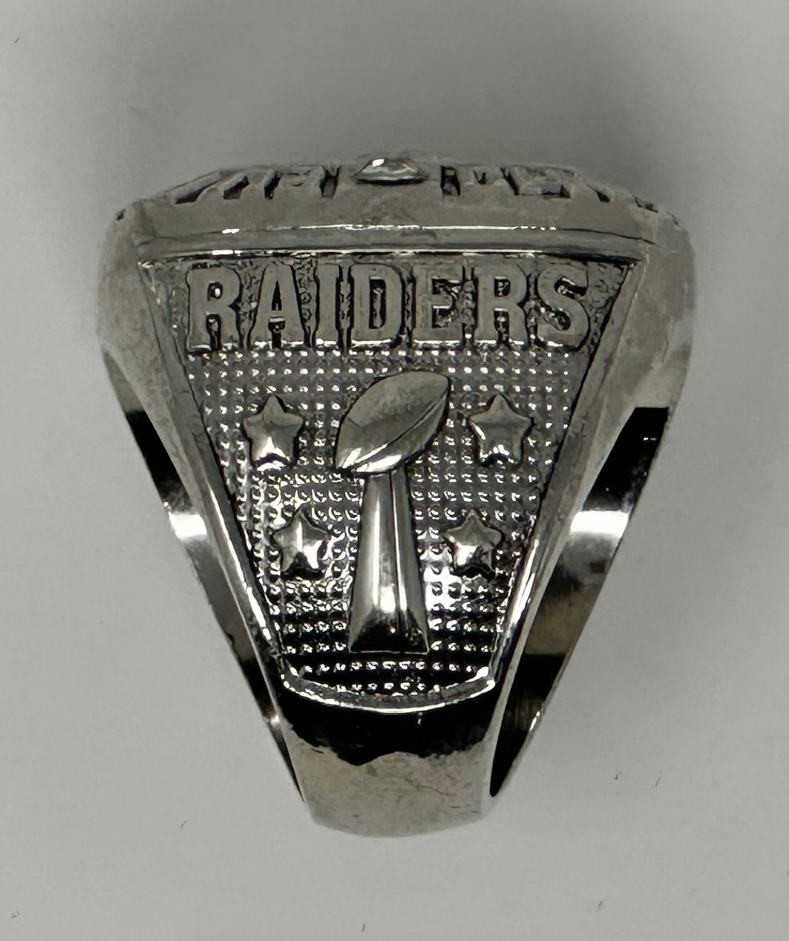 Raiders Replica Super Bowl Championship Ring image 2