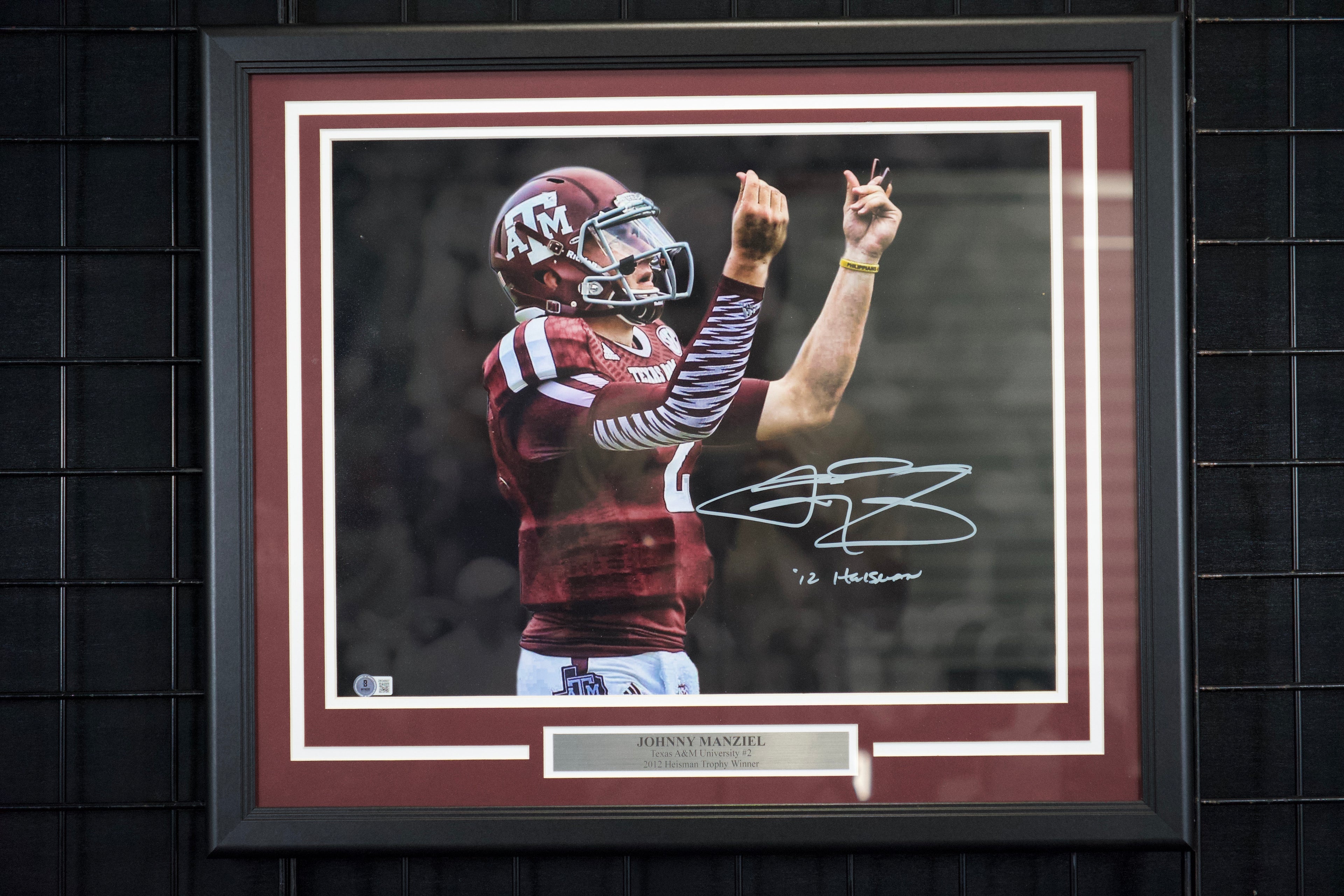 Johny Manziel Framed Autographed A&M 11x14 Photo
