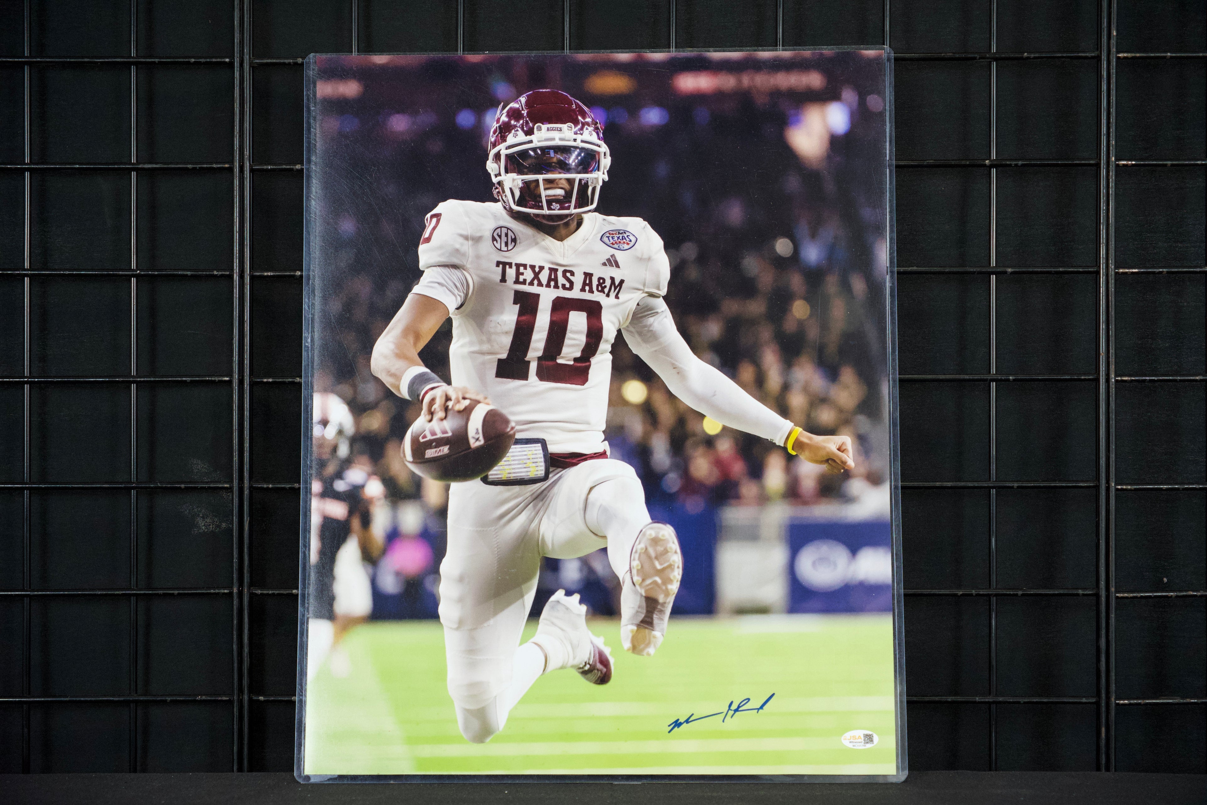 Marcel Reed Autographed Texas A&M 16x20 Running Photo