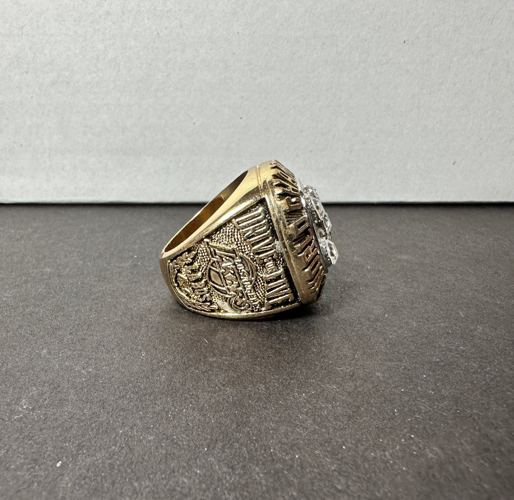 Magic Johnson 1987 Replica NBA Championship Ring image 1