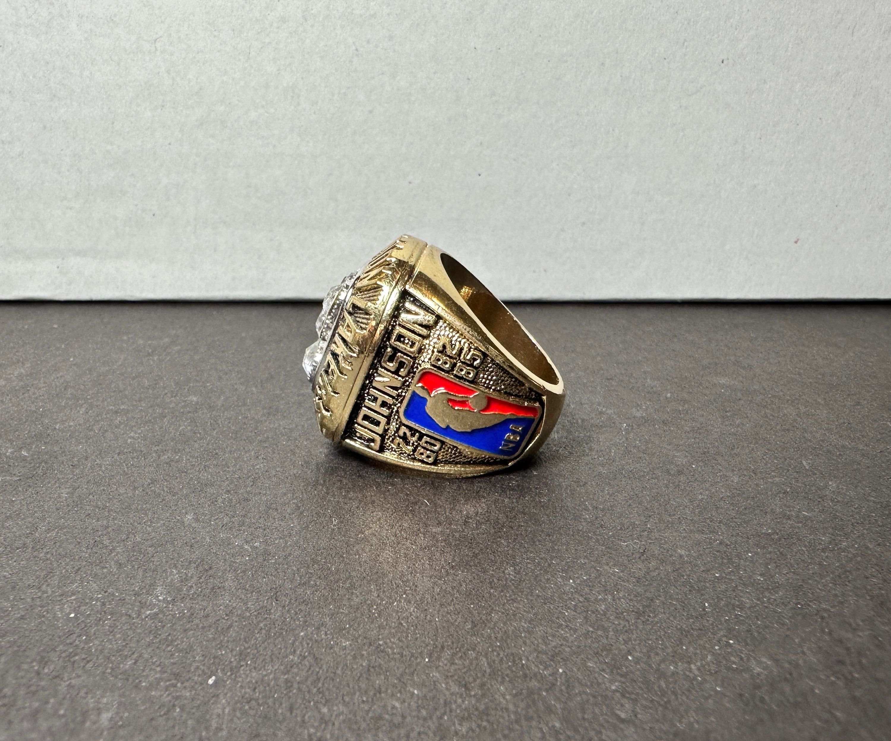 Magic Johnson 1987 Replica NBA Championship Ring image 2