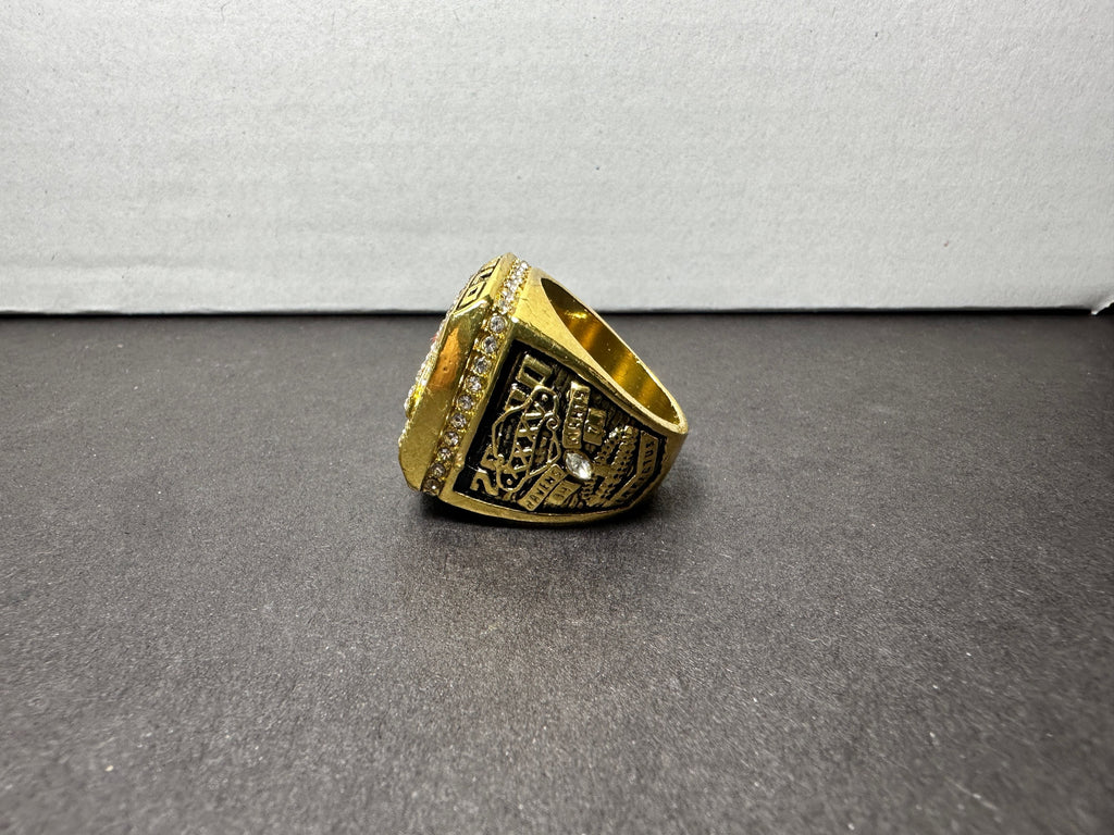 Ray Lewis Replica Super Bowl XXXV Championship Ring image 2