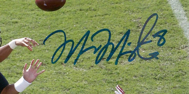 Marcus Mariota Autographed Tennessee Titans 8x10 Photo image 1