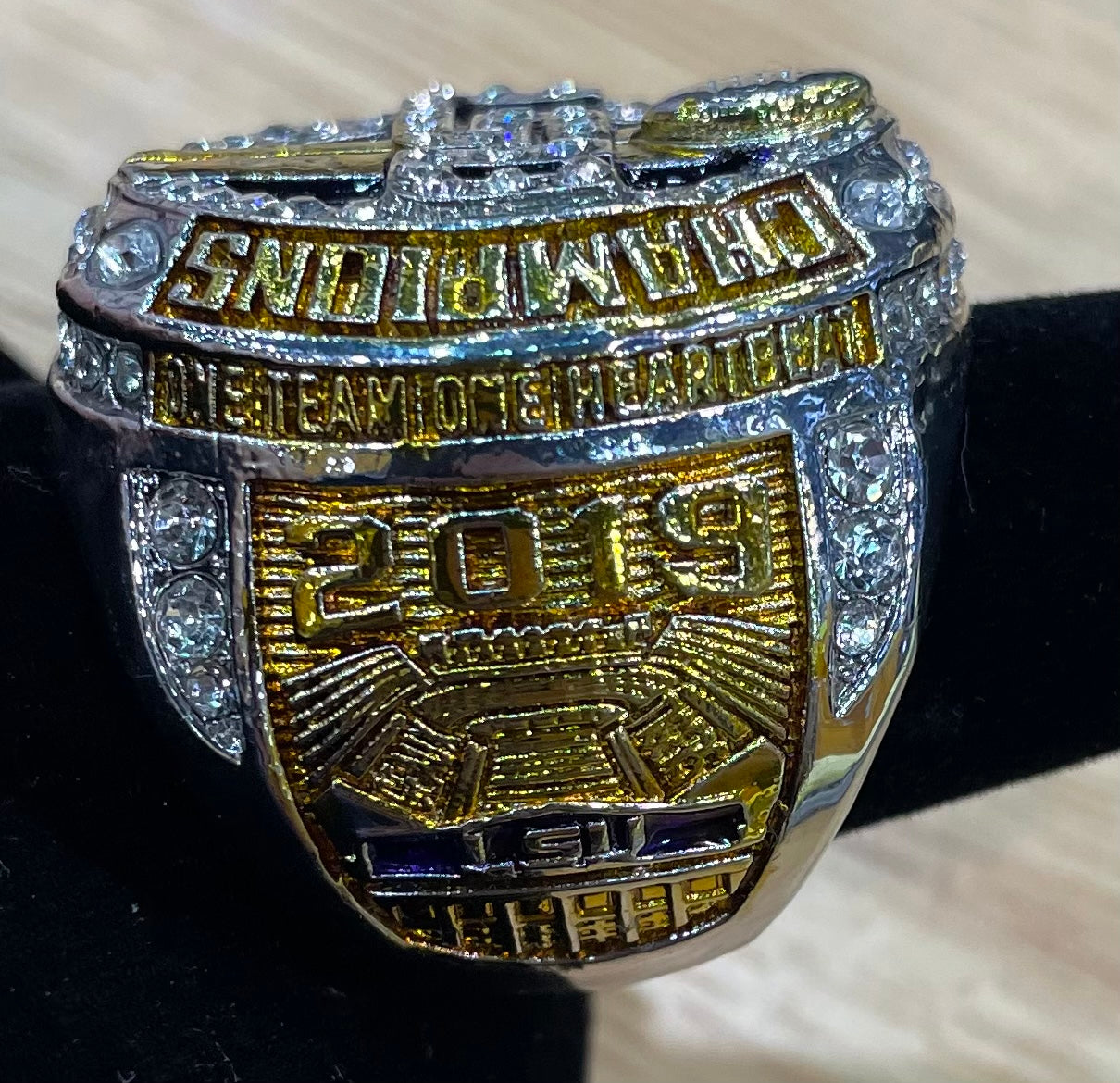 LSU 2019 Nat’l Championship Replica Ring image 2