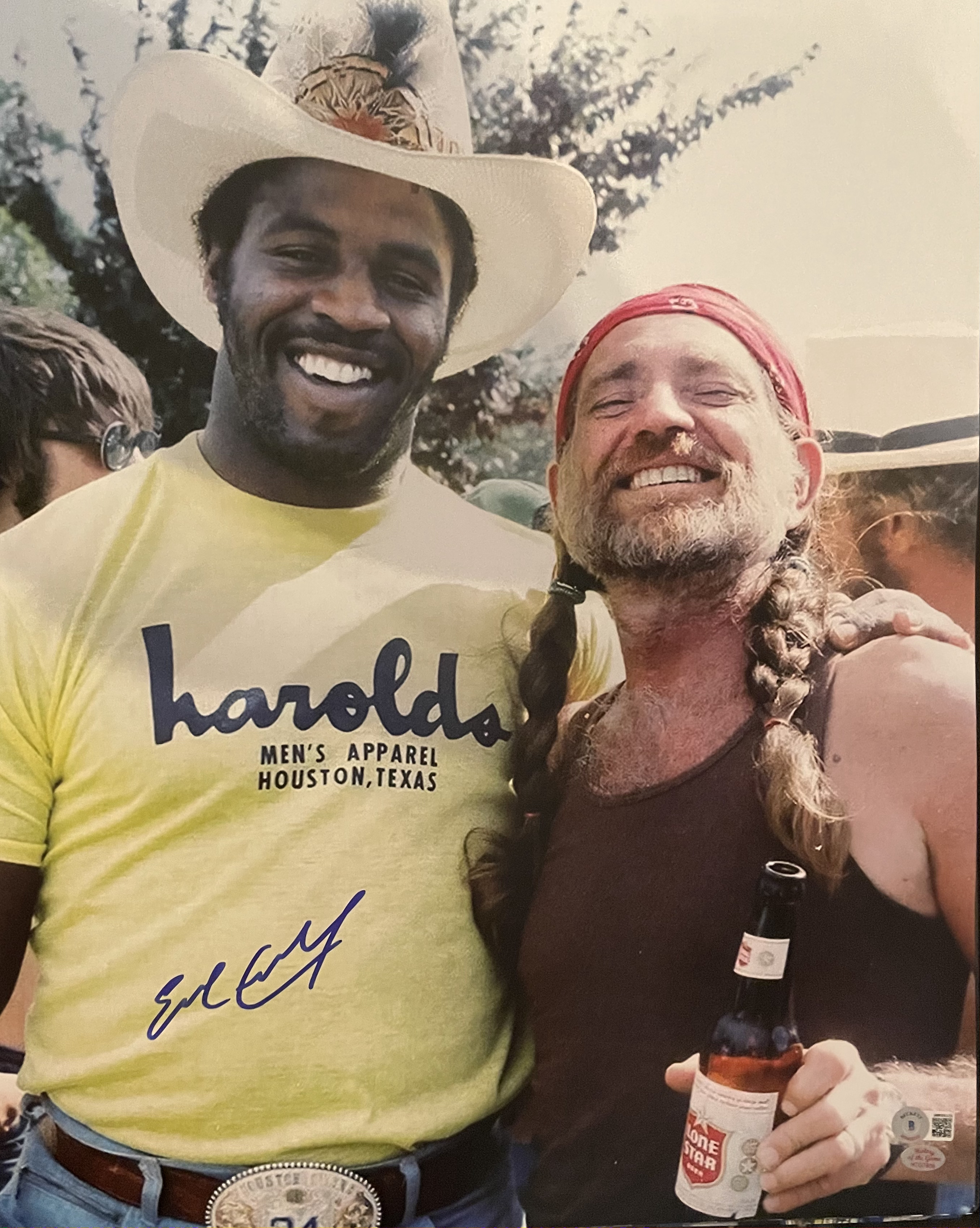 Earl Campbell Autographed 16x20 Photo image 0