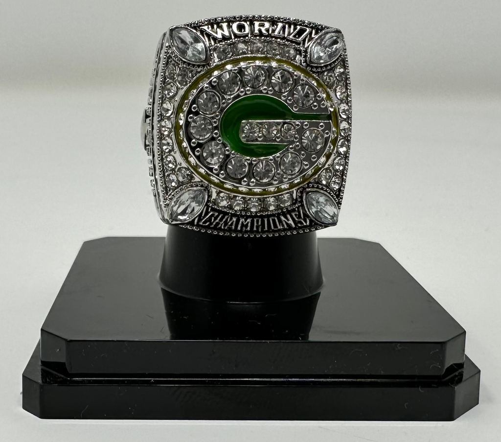 Green Bay Packers Championship Rings Set with Platform image 4